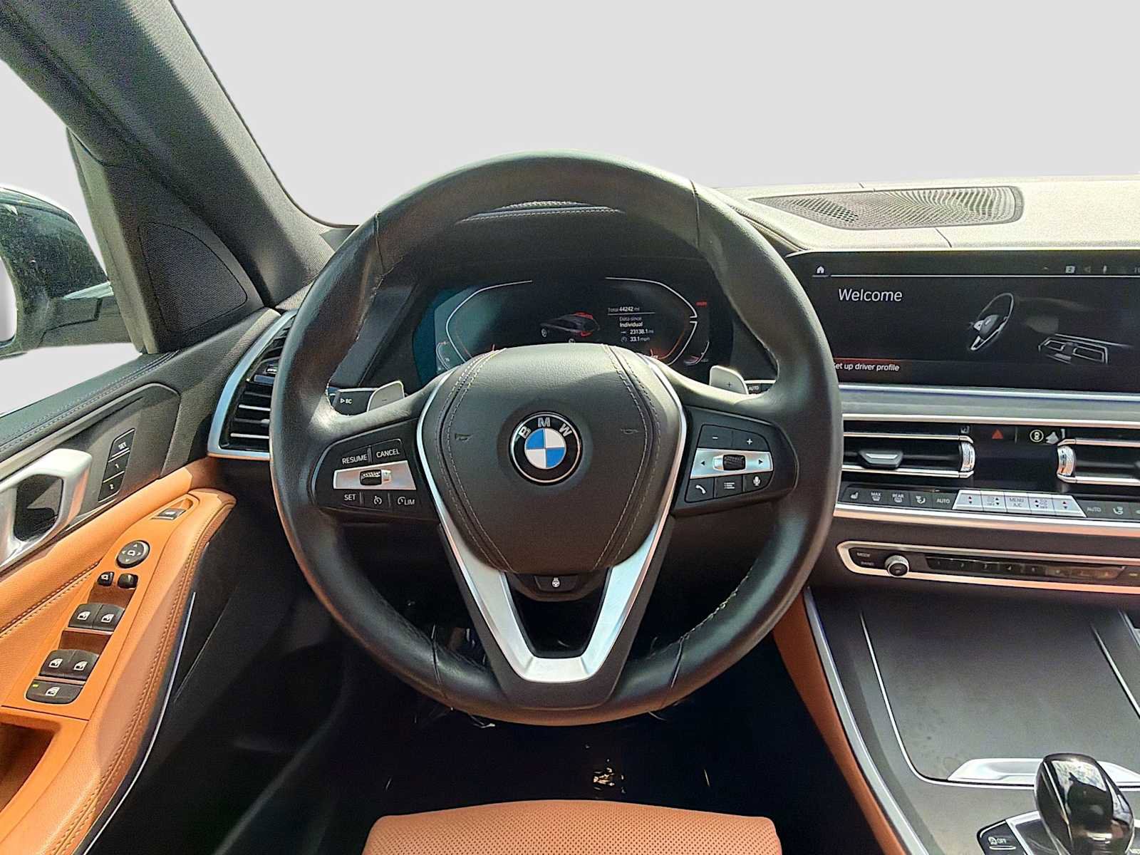 Certified 2023 BMW X5 xDrive40i w/ Premium Package AWD/4WD image 11