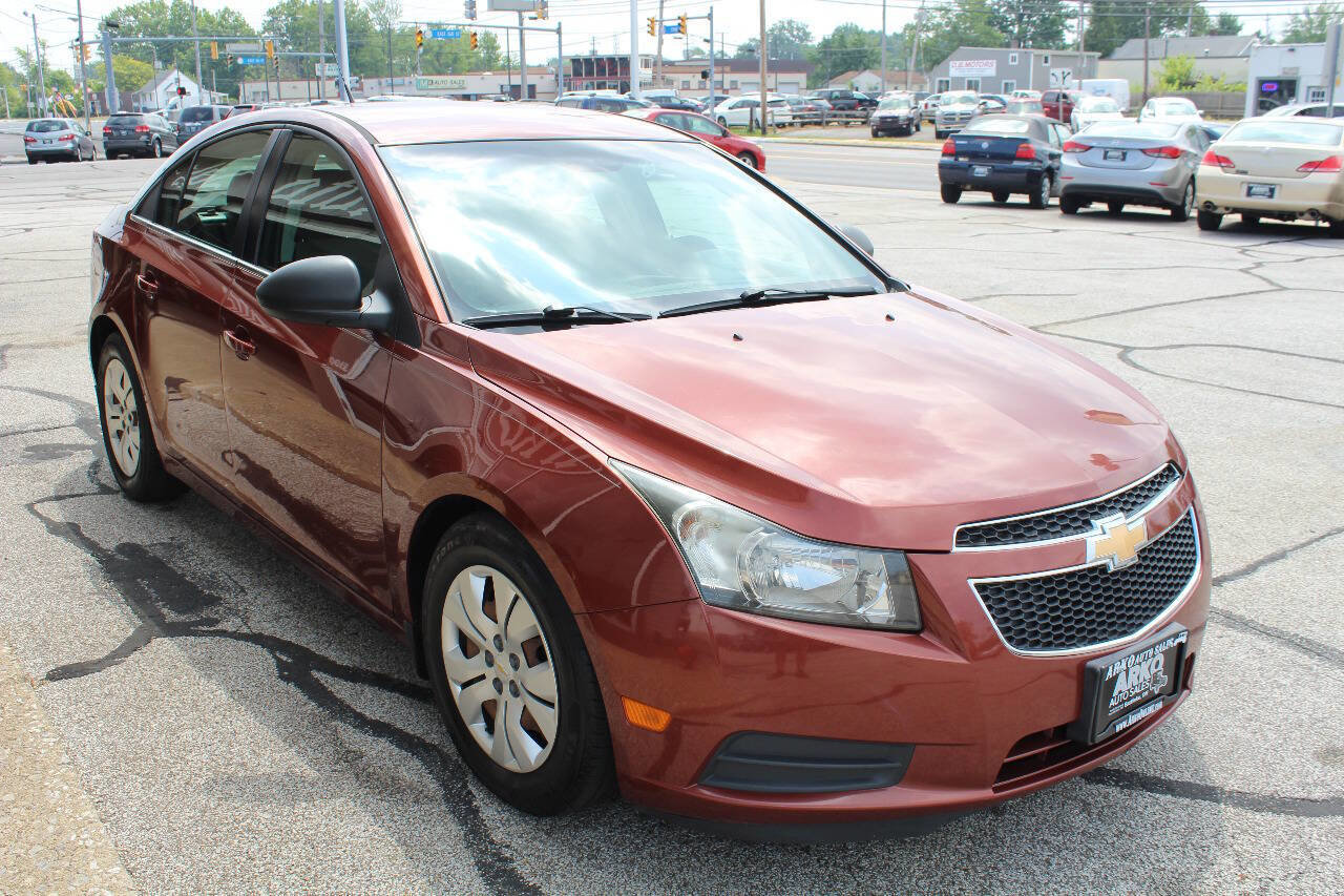 Used 2012 Chevrolet Cruze LS w/ Connectivity Package image 4