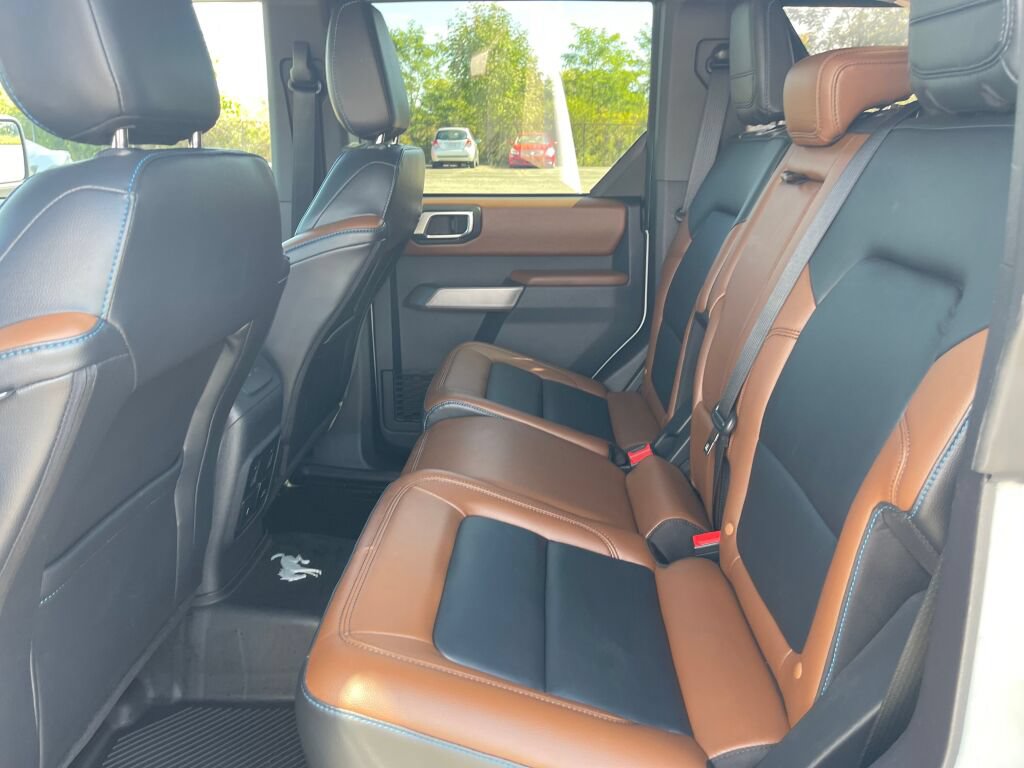 Used 2023 Ford Bronco Outer Banks AWD/4WD image 22
