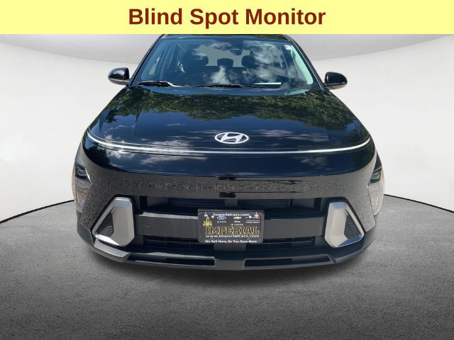 Used 2025 Hyundai Kona SE AWD/4WD image 4