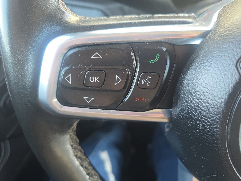 Used 2022 Jeep Wrangler Unlimited Sahara w/ Cold Weather Group image 25