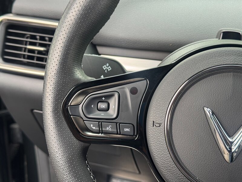 Used 2023 VinFast VF 8 Plus AWD/4WD image 9