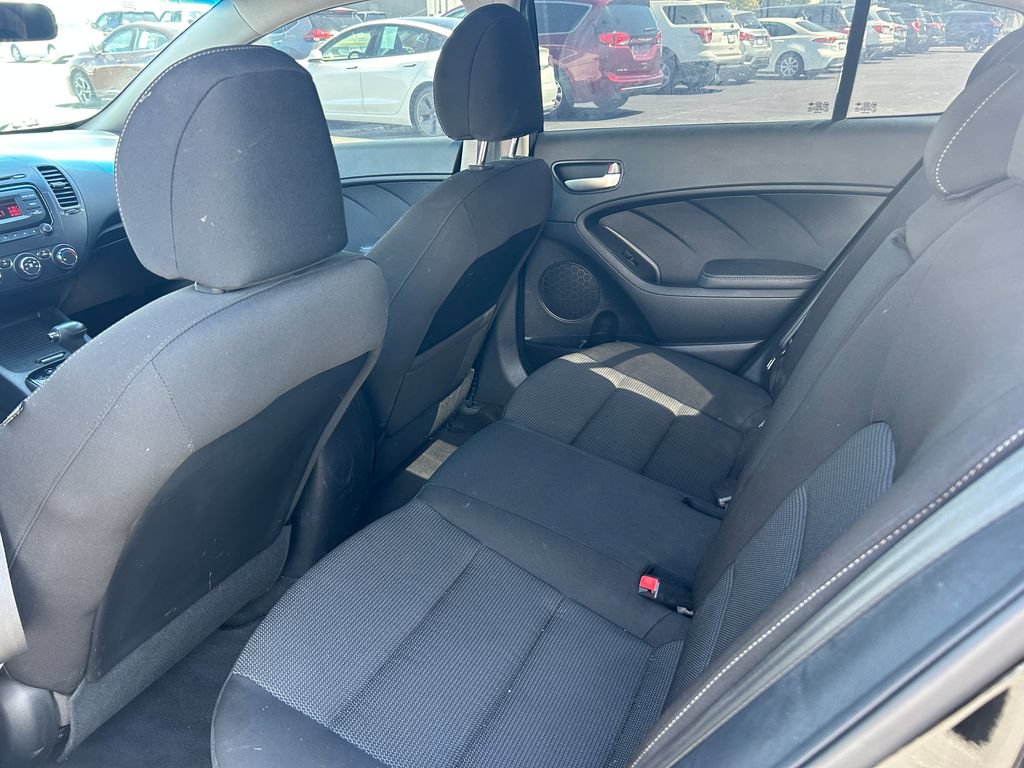 Used 2017 Kia Forte LX FWD image 25