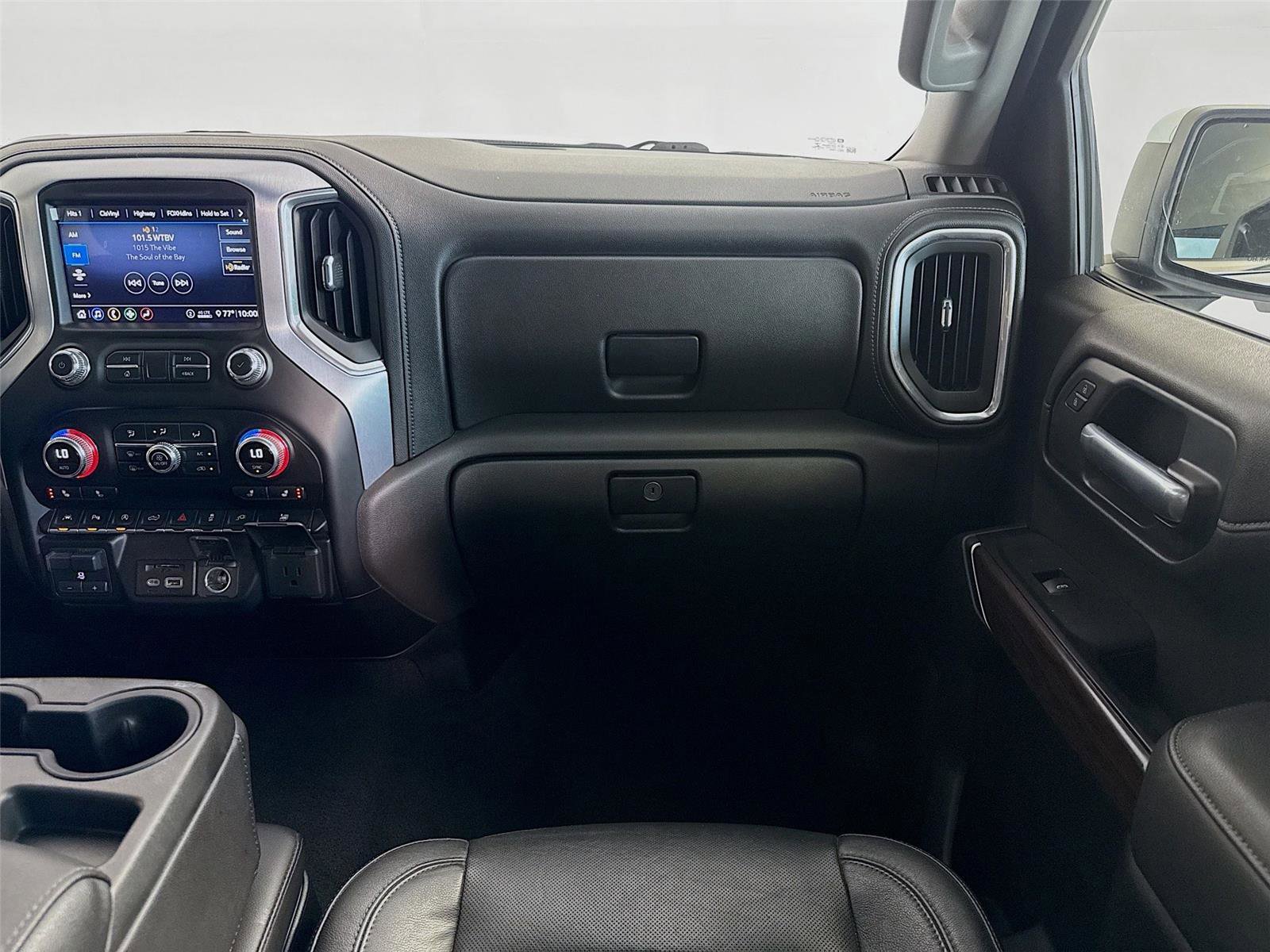 Used 2020 GMC Sierra 1500 SLT w/ Driver Alert Package II AWD/4WD image 23