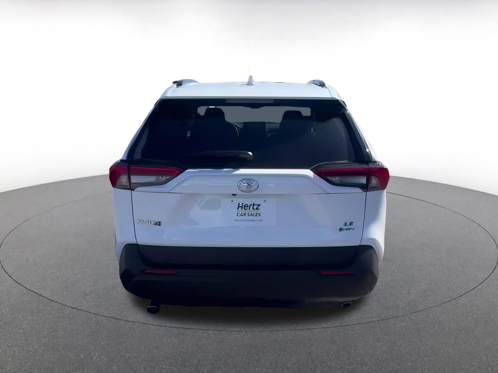 Used 2025 Toyota RAV4 LE image 12