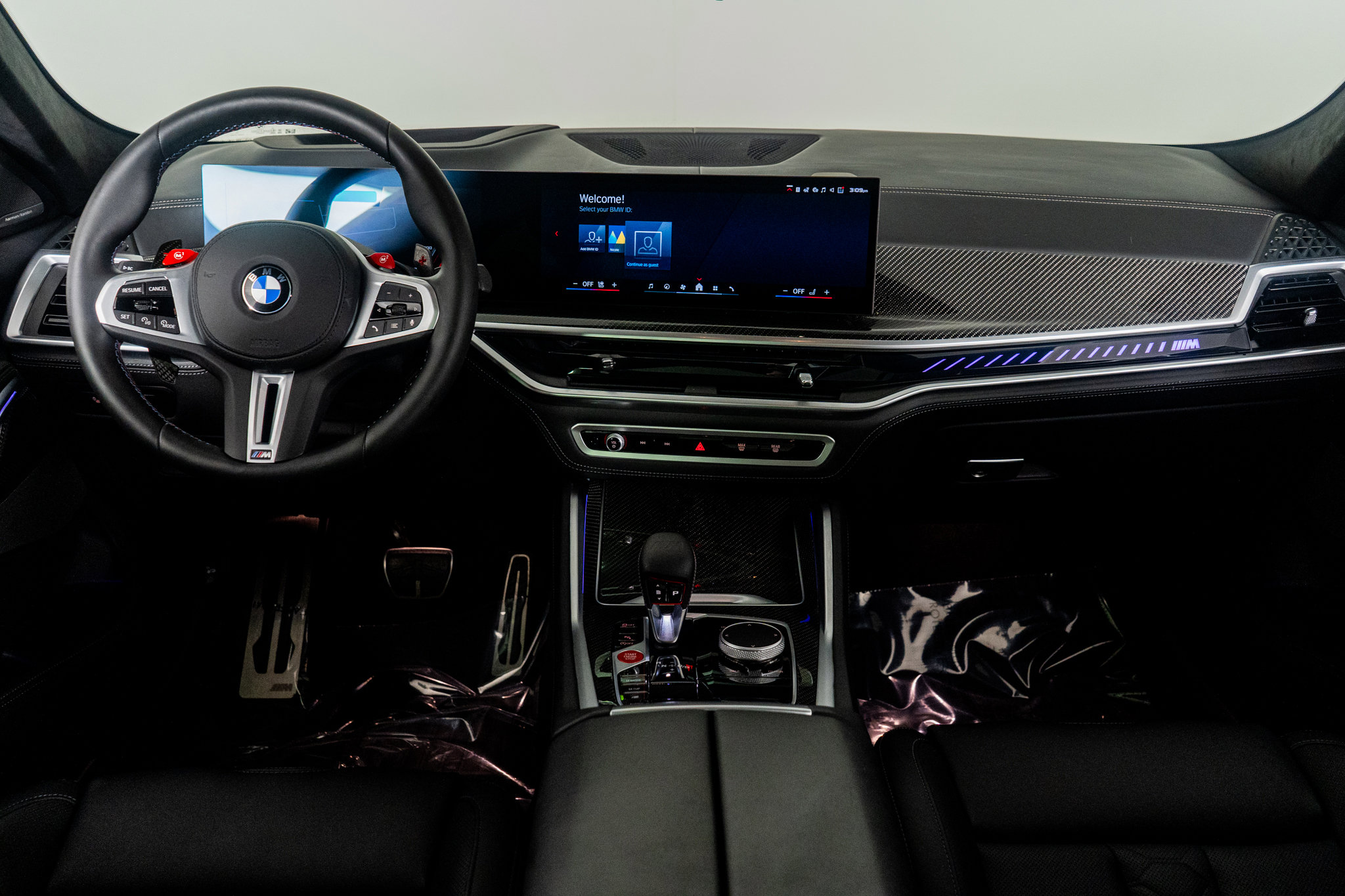 Used 2025 BMW X6 M Competition image 56