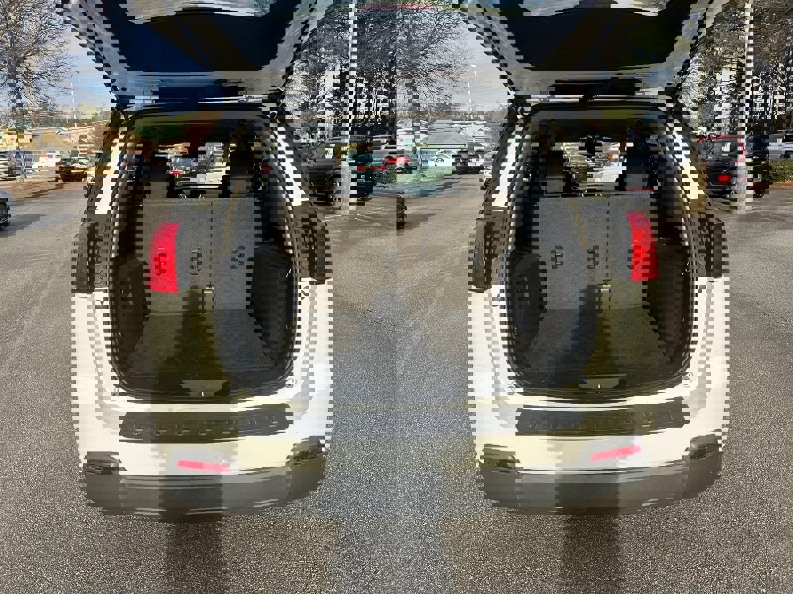 Used 2015 GMC Terrain SLE image 18