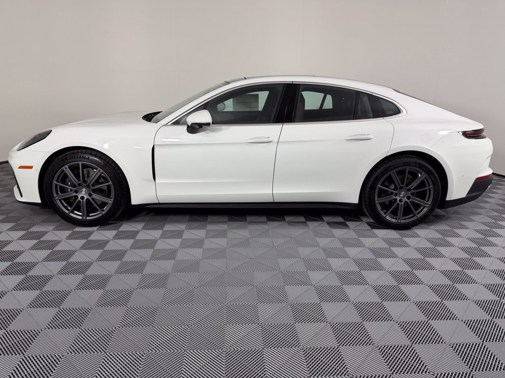 New 2026 Porsche Panamera RWD image 2