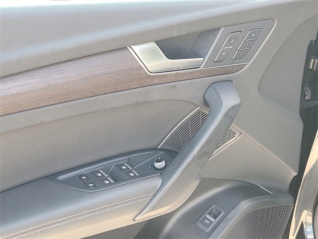 Used 2024 Audi Q5 2.0T Premium Plus image 22