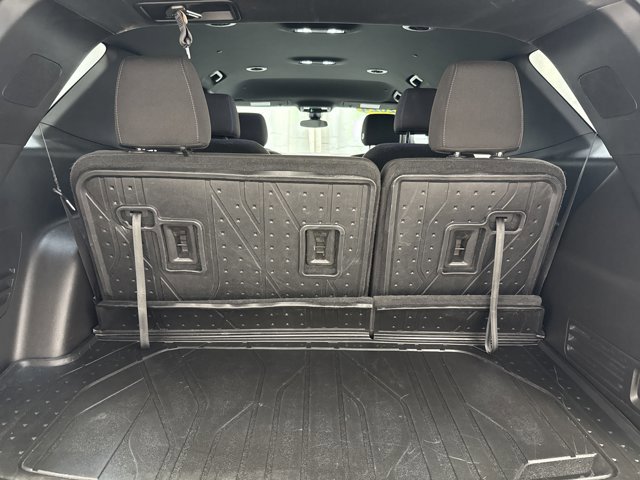 Used 2024 Chevrolet Traverse LT image 28