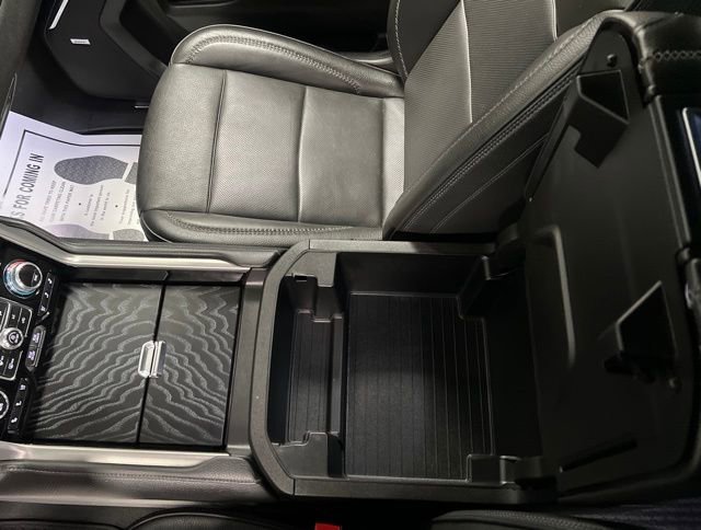 Used 2022 GMC Yukon XL Denali image 41