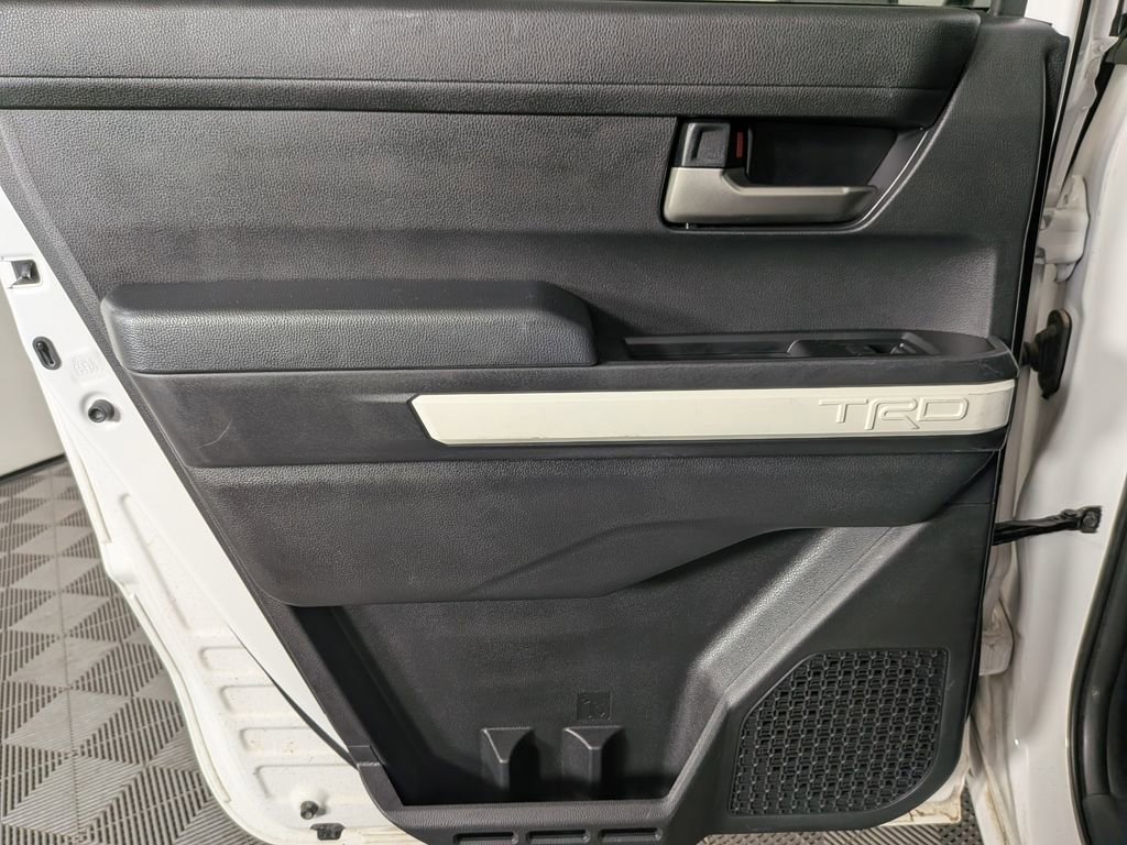 Used 2024 Toyota Tacoma TRD Off-Road image 30