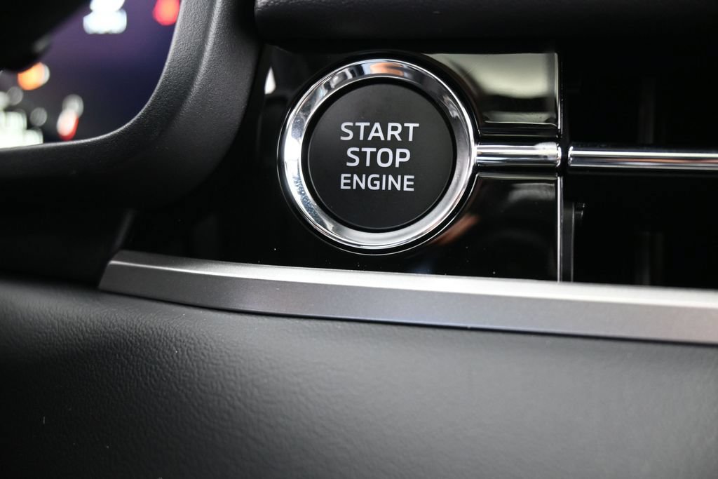 New 2026 Mitsubishi Outlander SE FWD image 34