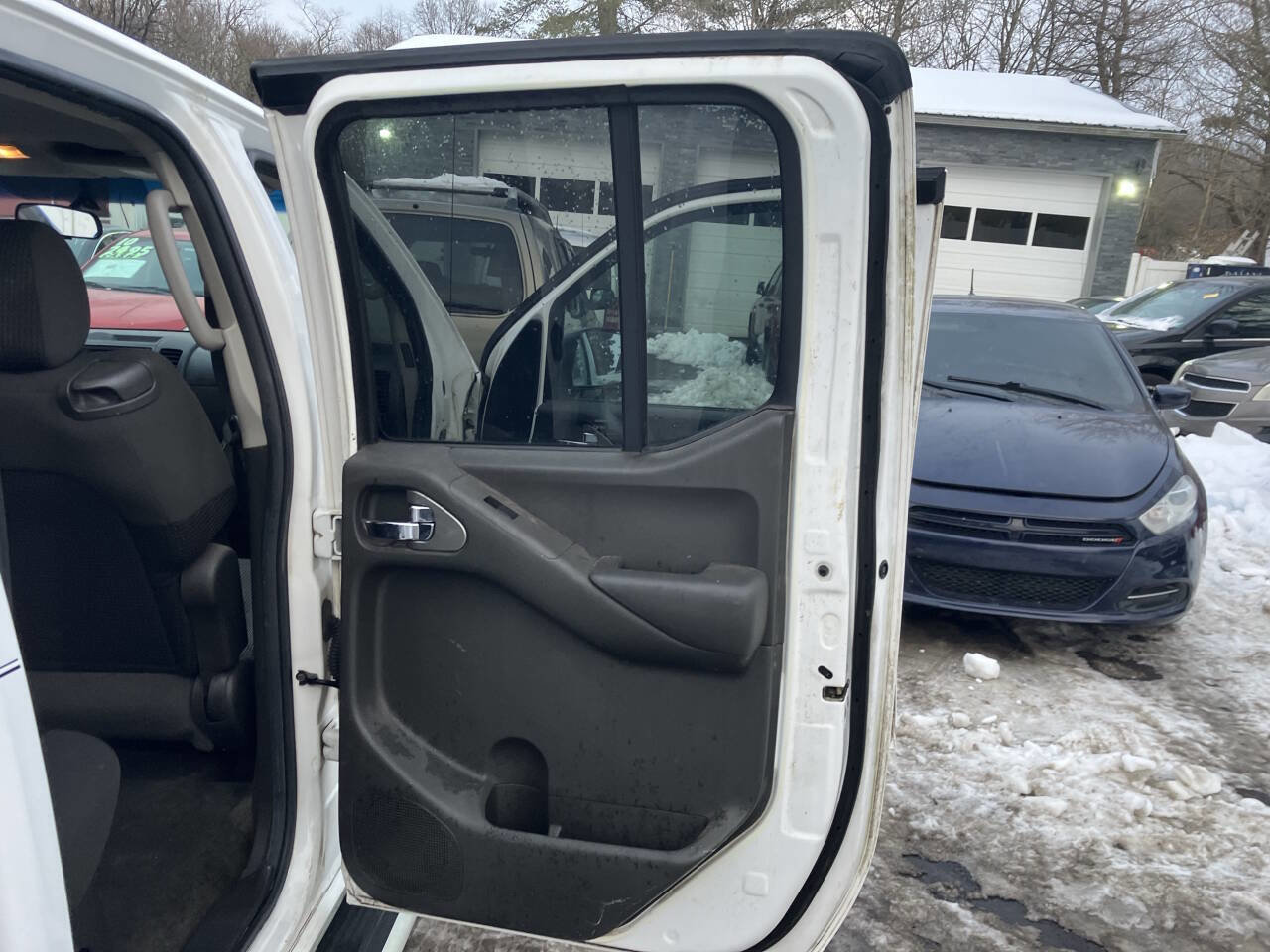 Used 2005 Nissan Frontier NISMO image 20