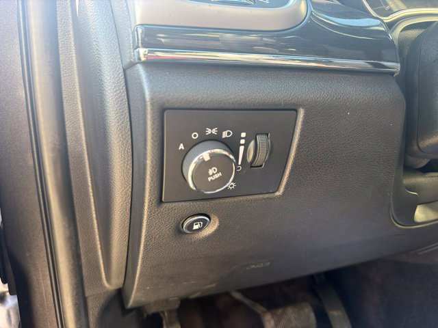 Used 2017 Jeep Grand Cherokee Trailhawk w/ Trailhawk Luxury Group AWD/4WD image 22