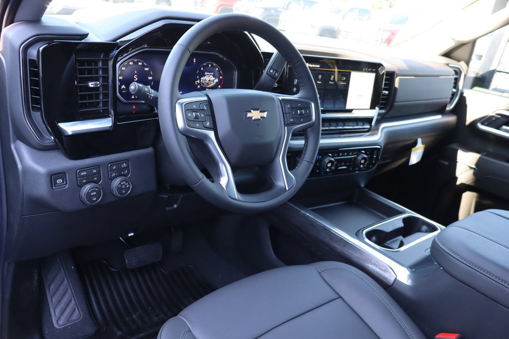 New 2026 Chevrolet Silverado 3500 LTZ w/ LTZ Plus Package AWD/4WD image 6
