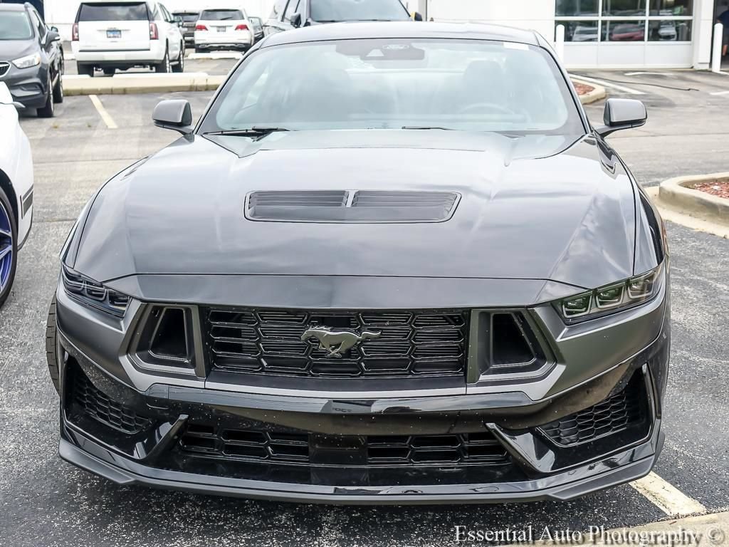 Used 2025 Ford Mustang Dark Horse RWD image 7