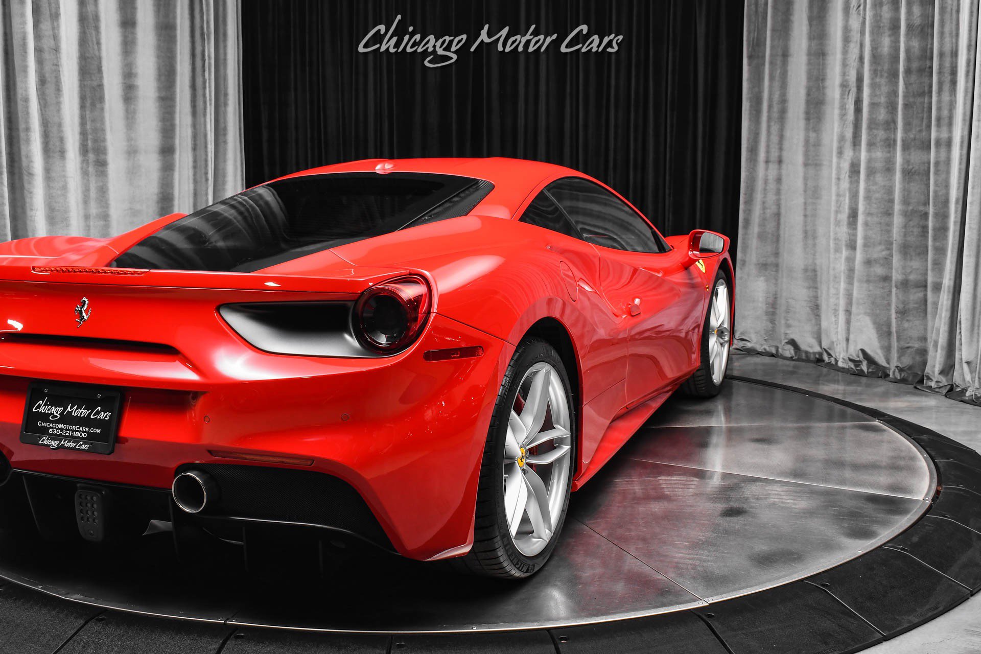 Used 2018 Ferrari 488 GTB image 40