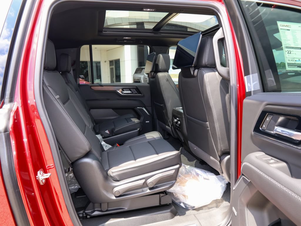 New 2026 GMC Yukon XL Denali w/ Advanced Technology Package AWD/4WD image 41