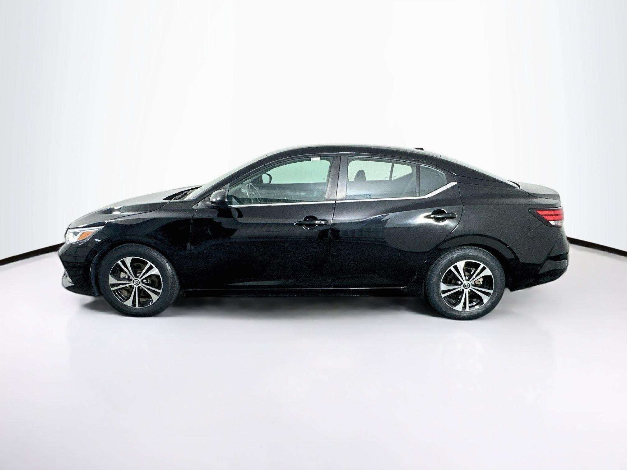 Used 2022 Nissan Sentra SV FWD image 4