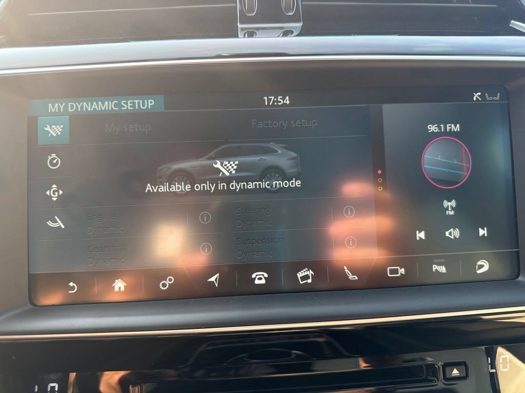 Used 2020 Jaguar F-PACE S AWD/4WD image 31
