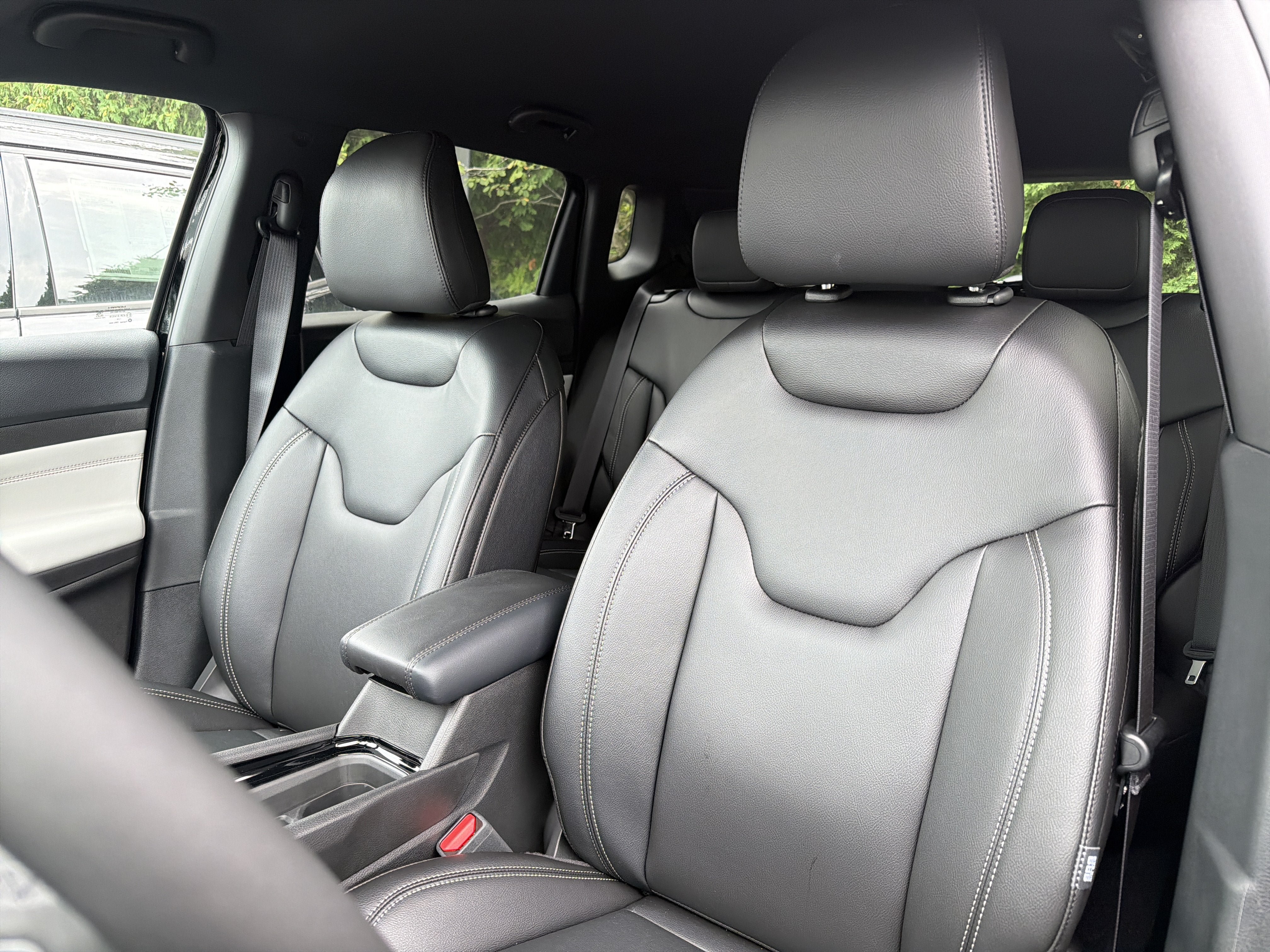 New 2026 Jeep Compass Limited AWD/4WD image 10