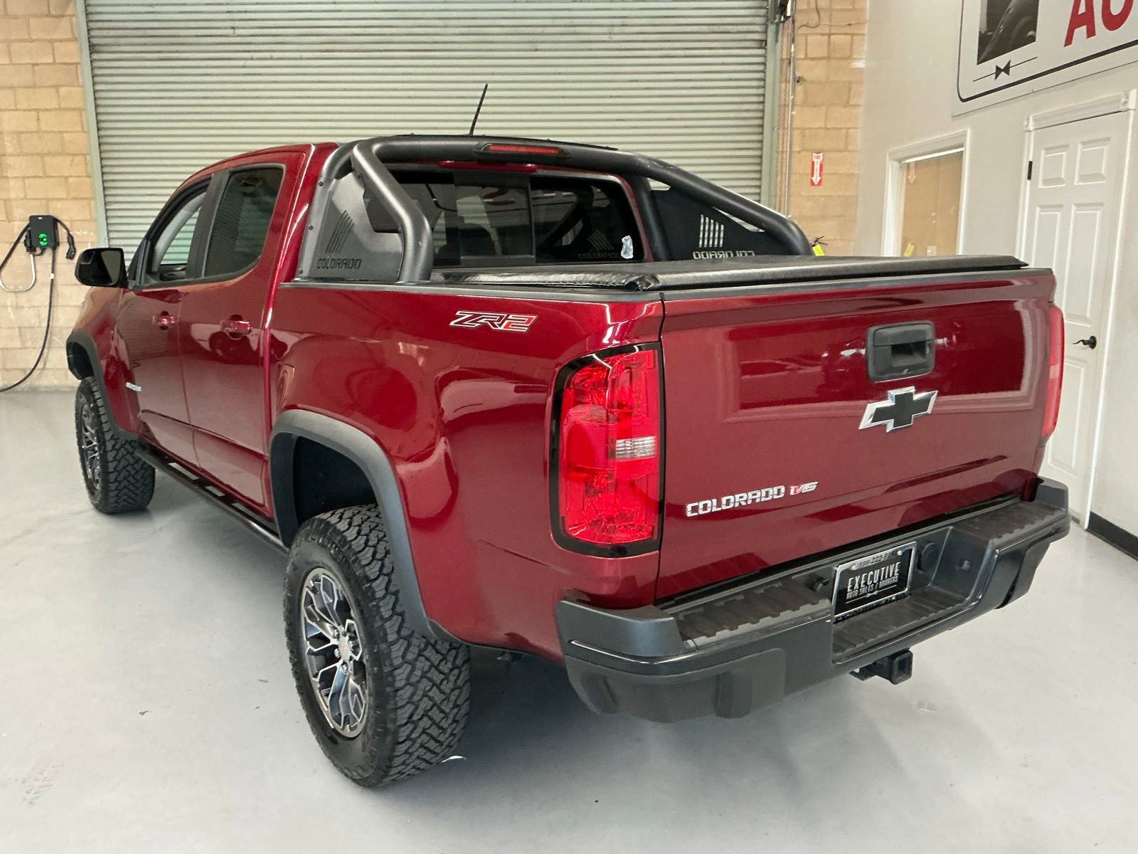 Used 2019 Chevrolet Colorado ZR2 image 11