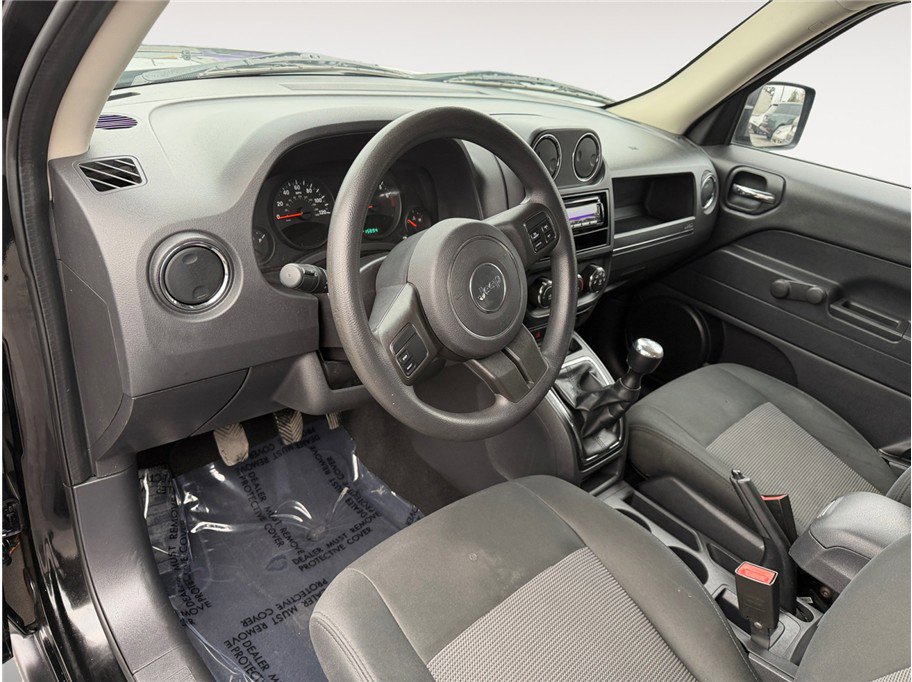 Used 2012 Jeep Patriot Sport image 10
