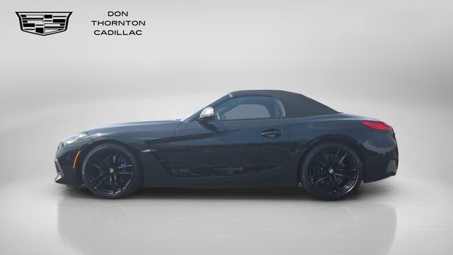 Used 2022 BMW Z4 M40i w/ Premium Package RWD image 2