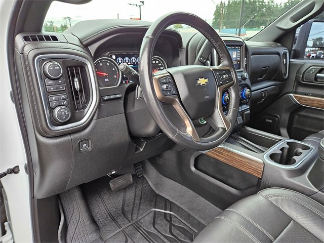 Used 2020 Chevrolet Silverado 2500 High Country image 18