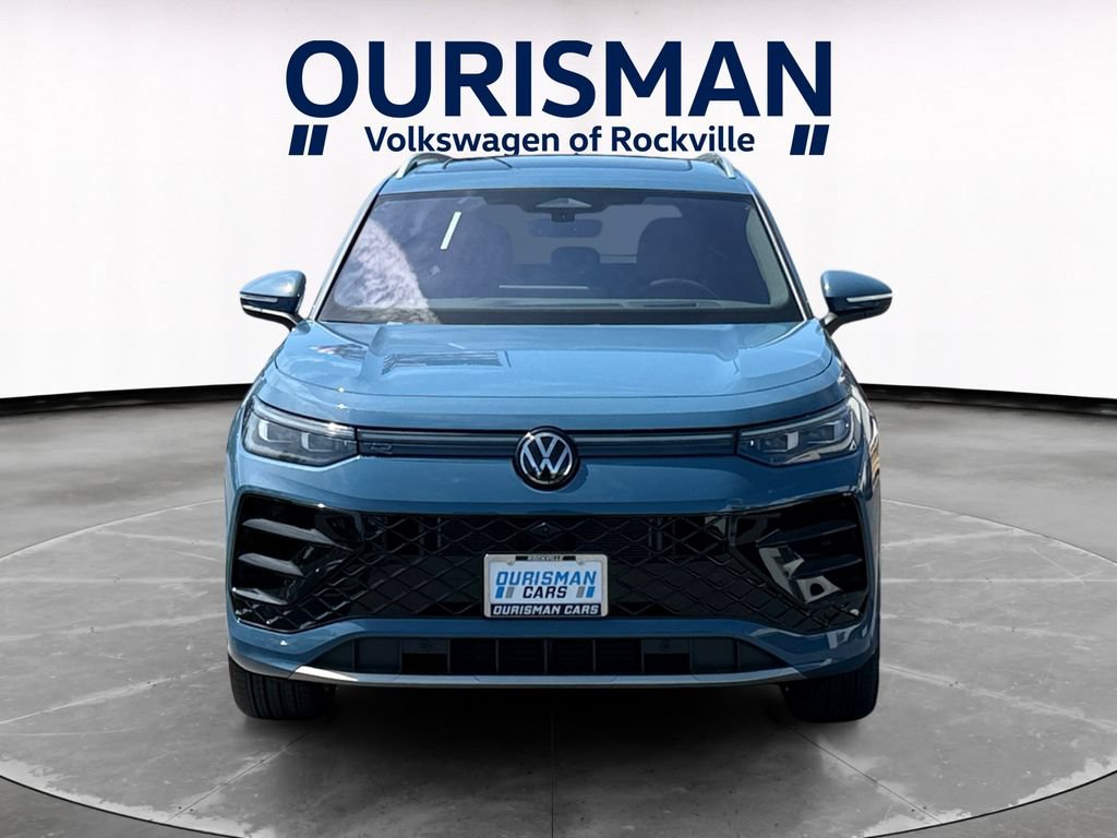 New 2026 Volkswagen Tiguan SEL R-Line AWD/4WD image 8