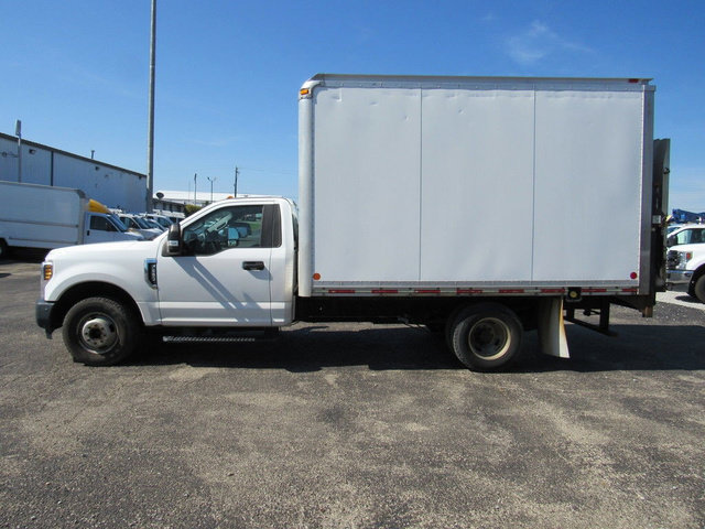 Used 2018 Ford F350 XL w/ Power Equipment Group RWD image 6