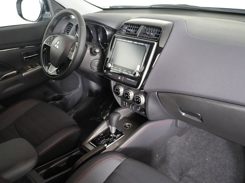 New 2027 Mitsubishi Outlander Sport SE AWD/4WD image 25