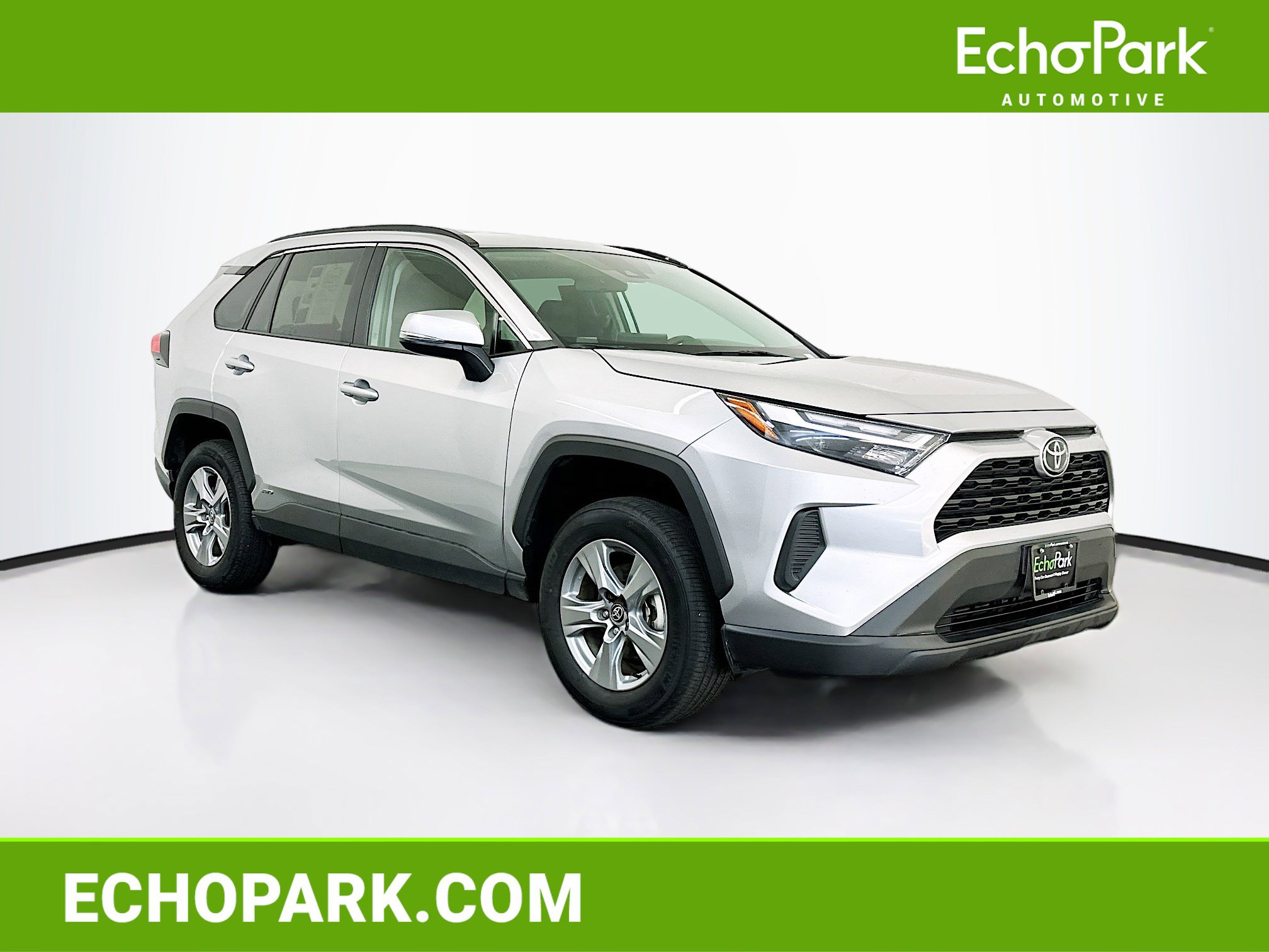 Used 2025 Toyota RAV4 XLE