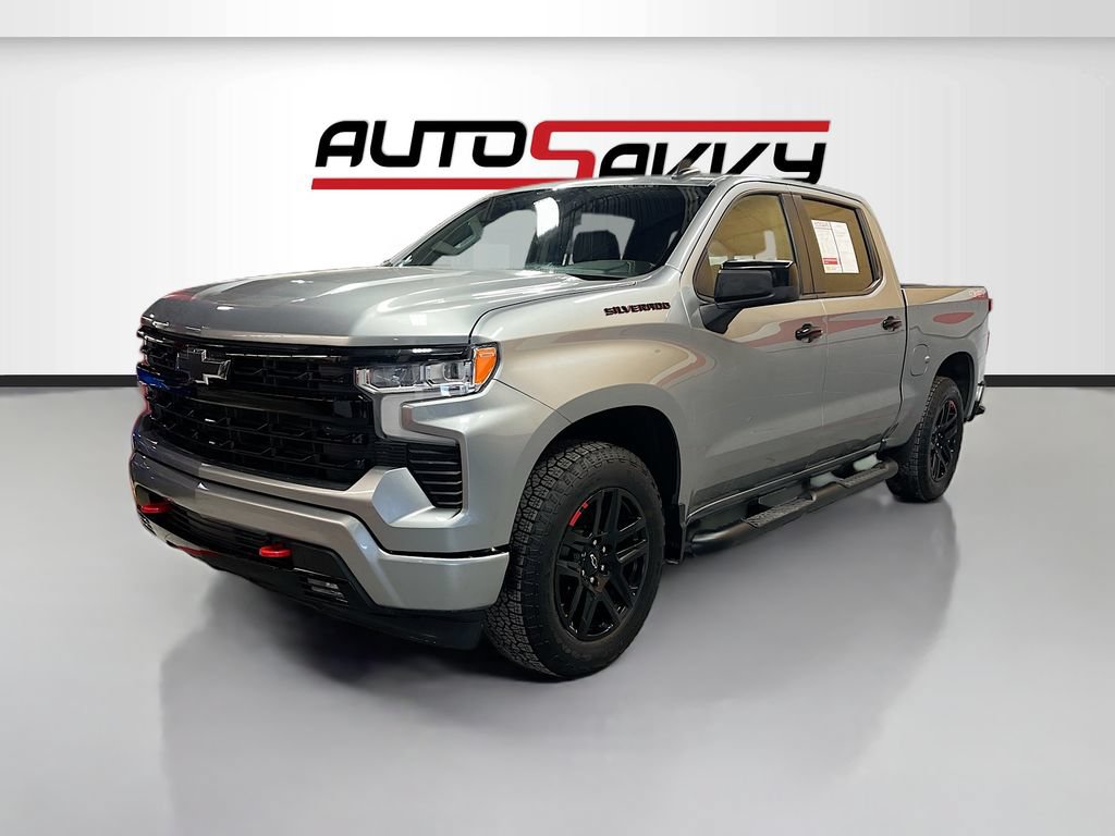 Used 2024 Chevrolet Silverado 1500 RST w/ Redline Edition AWD/4WD image 3