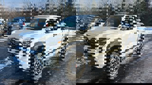 New 2025 Toyota Tacoma TRD Off-Road image 2