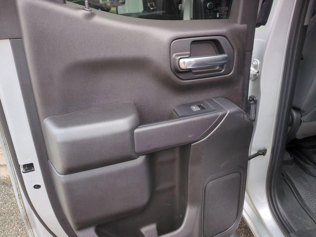 Used 2019 Chevrolet Silverado 1500 Custom w/ Custom Value Package image 25