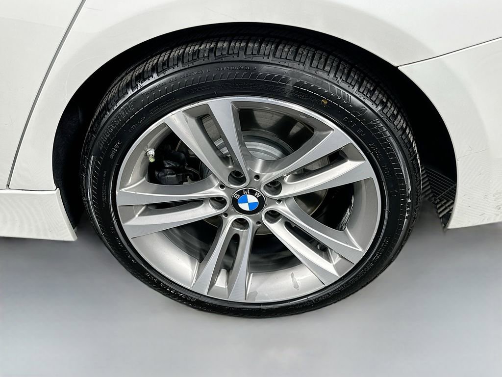 Used 2016 BMW 340i Sedan RWD image 32