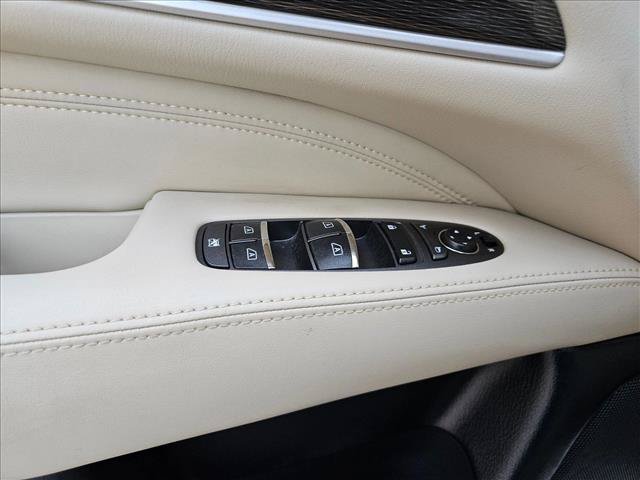 Used 2019 INFINITI QX60 Luxe w/ Essential Package FWD image 26