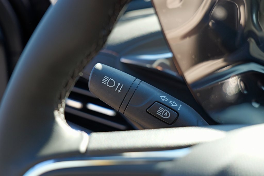 New 2026 Buick Envista Avenir image 17