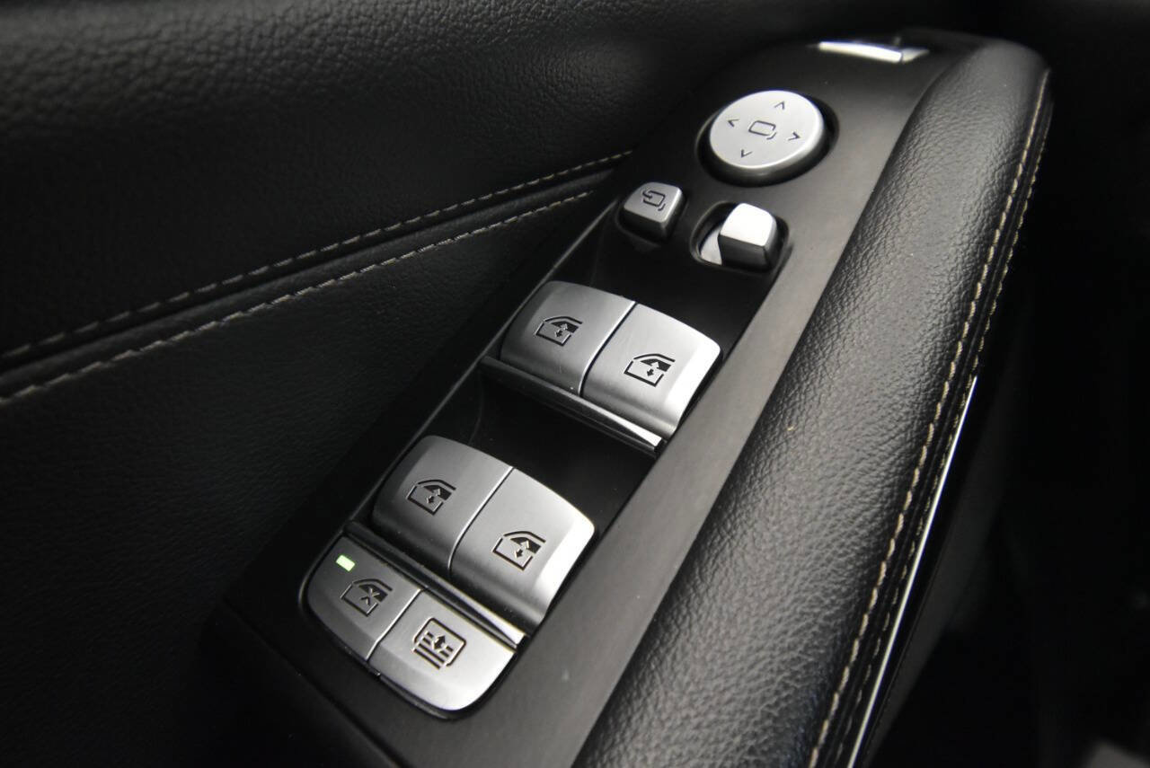 Used 2020 BMW X7 xDrive40i w/ Premium Package image 31