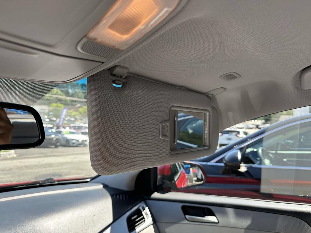 Used 2018 Hyundai Sonata SEL FWD image 18