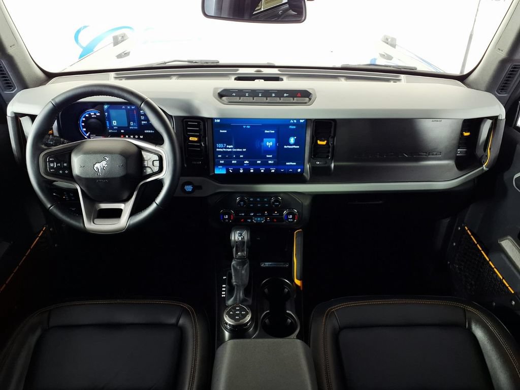 Used 2023 Ford Bronco Badlands w/ Sasquatch Package AWD/4WD image 13