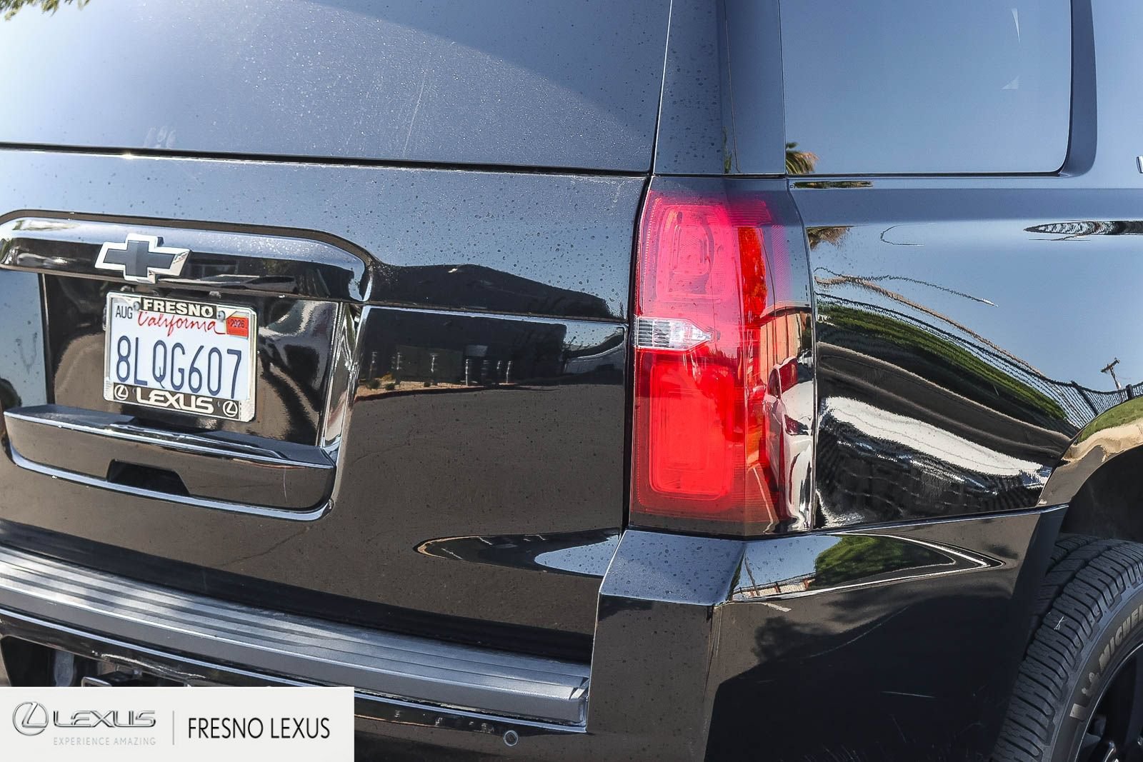 Used 2019 Chevrolet Tahoe LT w/ LT Midnight Edition RWD image 7