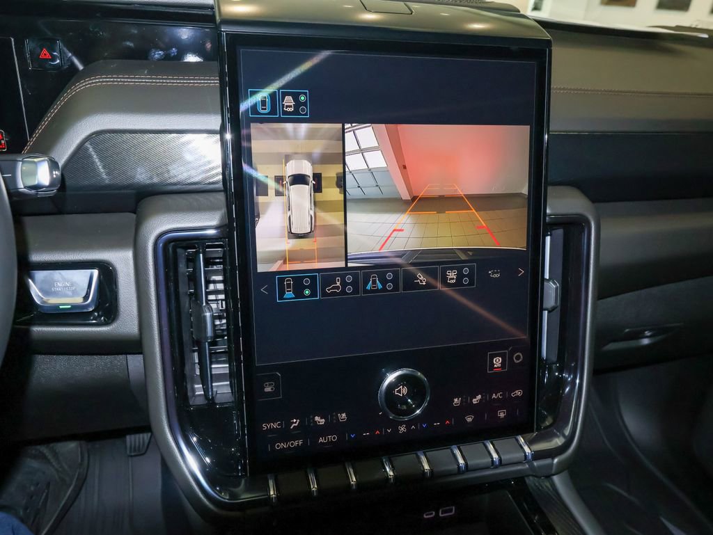 New 2026 GMC Yukon XL AT4 w/ AT4 Premium Plus Package image 35