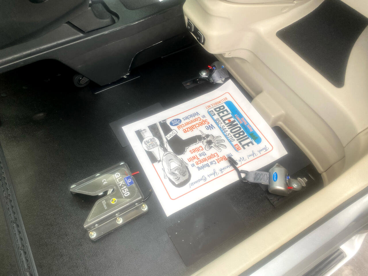 Used 2018 Chrysler Pacifica Touring-L w/ Tire & Wheel Group image 10