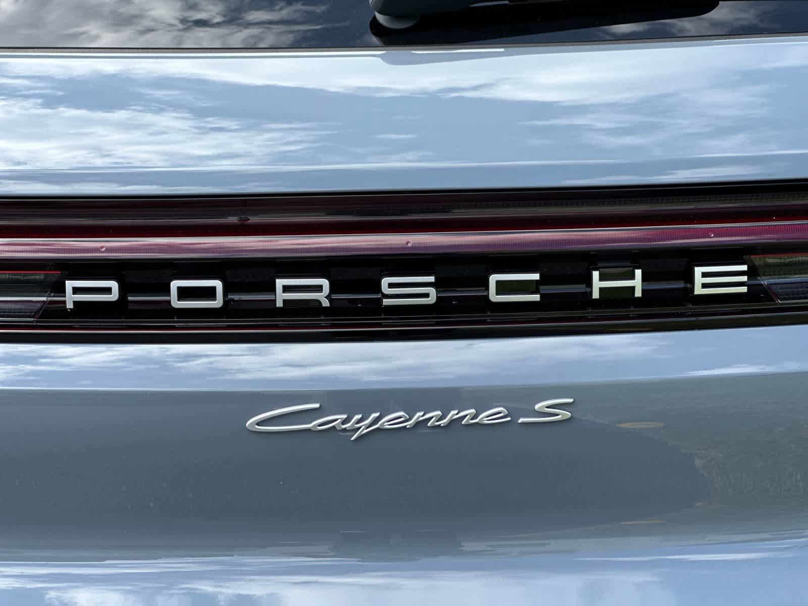 New 2026 Porsche Cayenne S AWD/4WD image 32