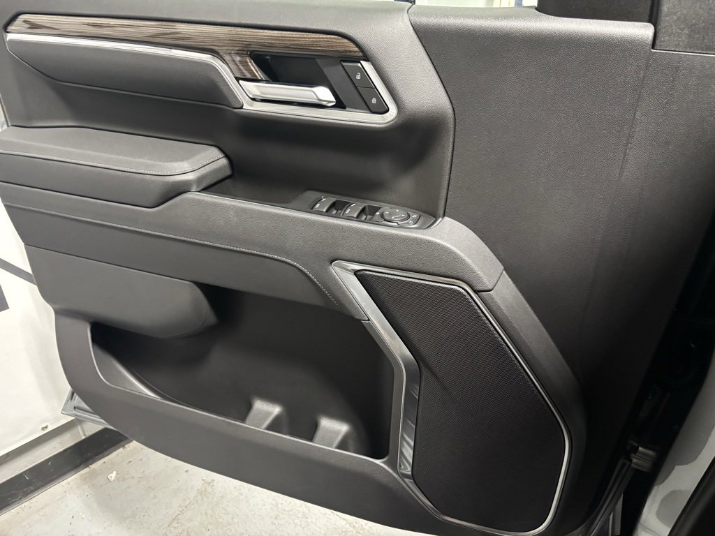 New 2026 Chevrolet Silverado 1500 LT image 10