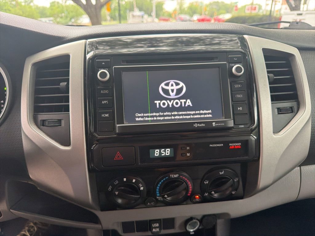 Used 2014 Toyota Tacoma PreRunner w/ SR5 Package RWD image 10