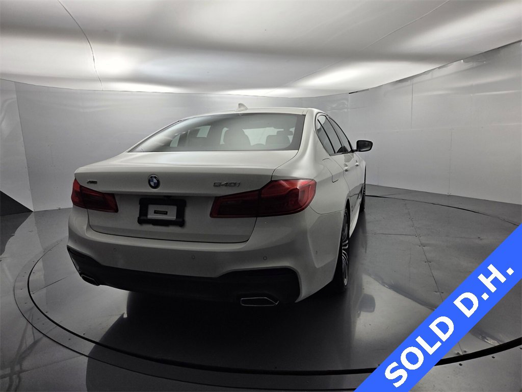 Used 2020 BMW 540i xDrive w/ Executive Package image 13